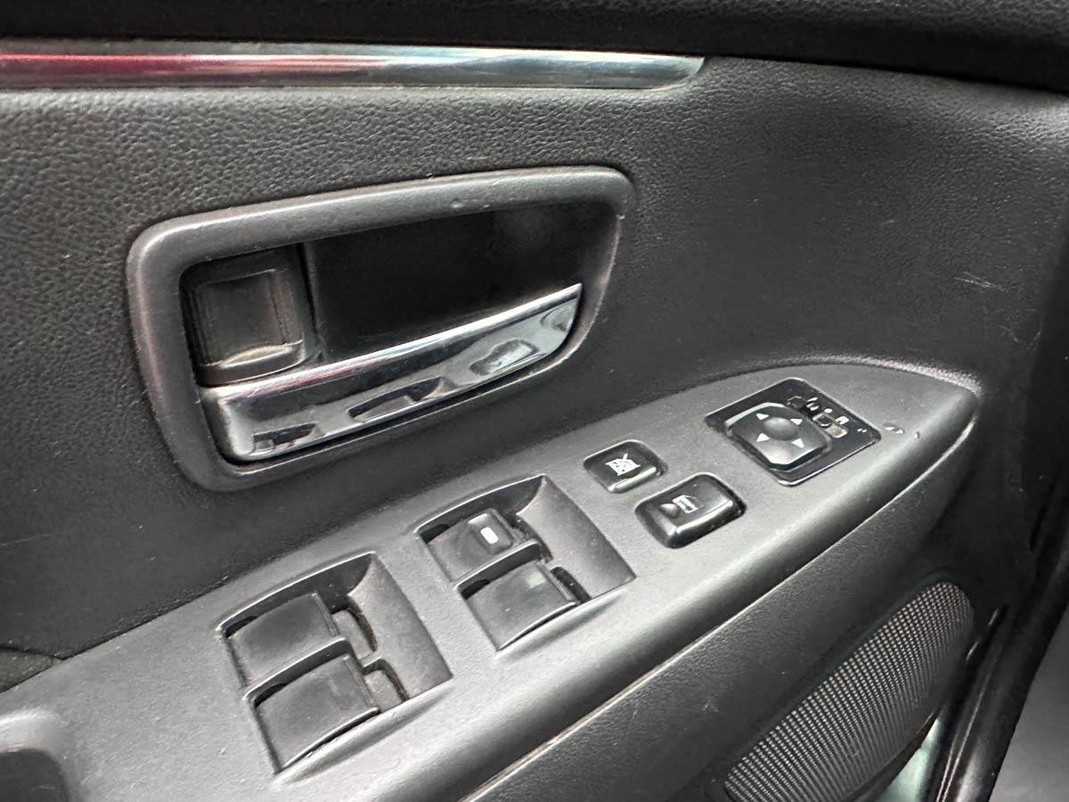 MITSUBISHI ASX AT 2.0 EXTRA FULL 2014