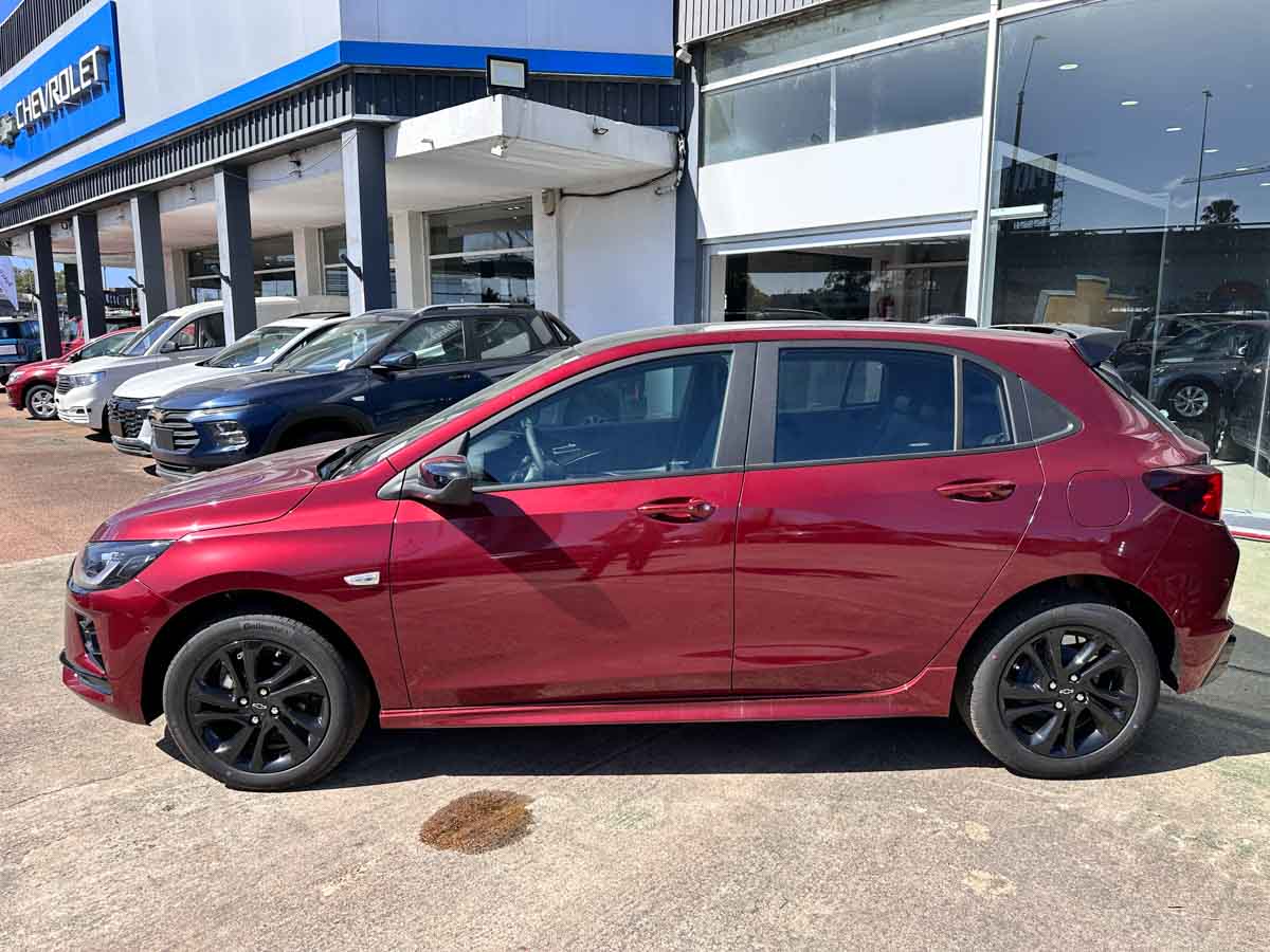 CHEVROLET ONIX RS 1.0 TURBO CH.MONTEVIDEO 2026 0KM