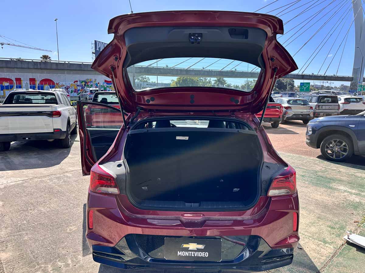 CHEVROLET ONIX RS 1.0 TURBO CH.MONTEVIDEO 2026 0KM