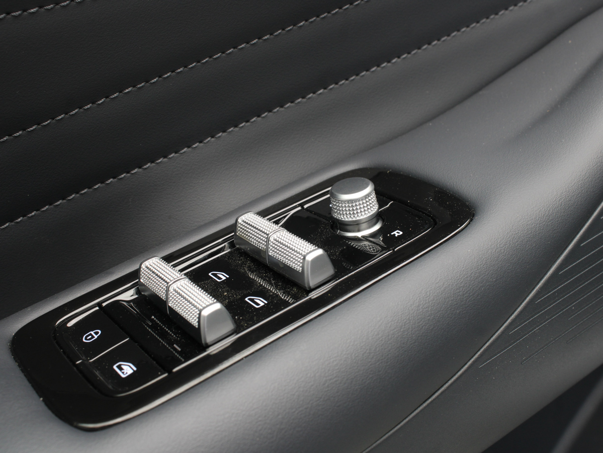 GEELY EX5 EM-I PRO 1.000KM DE AUTONOMIA