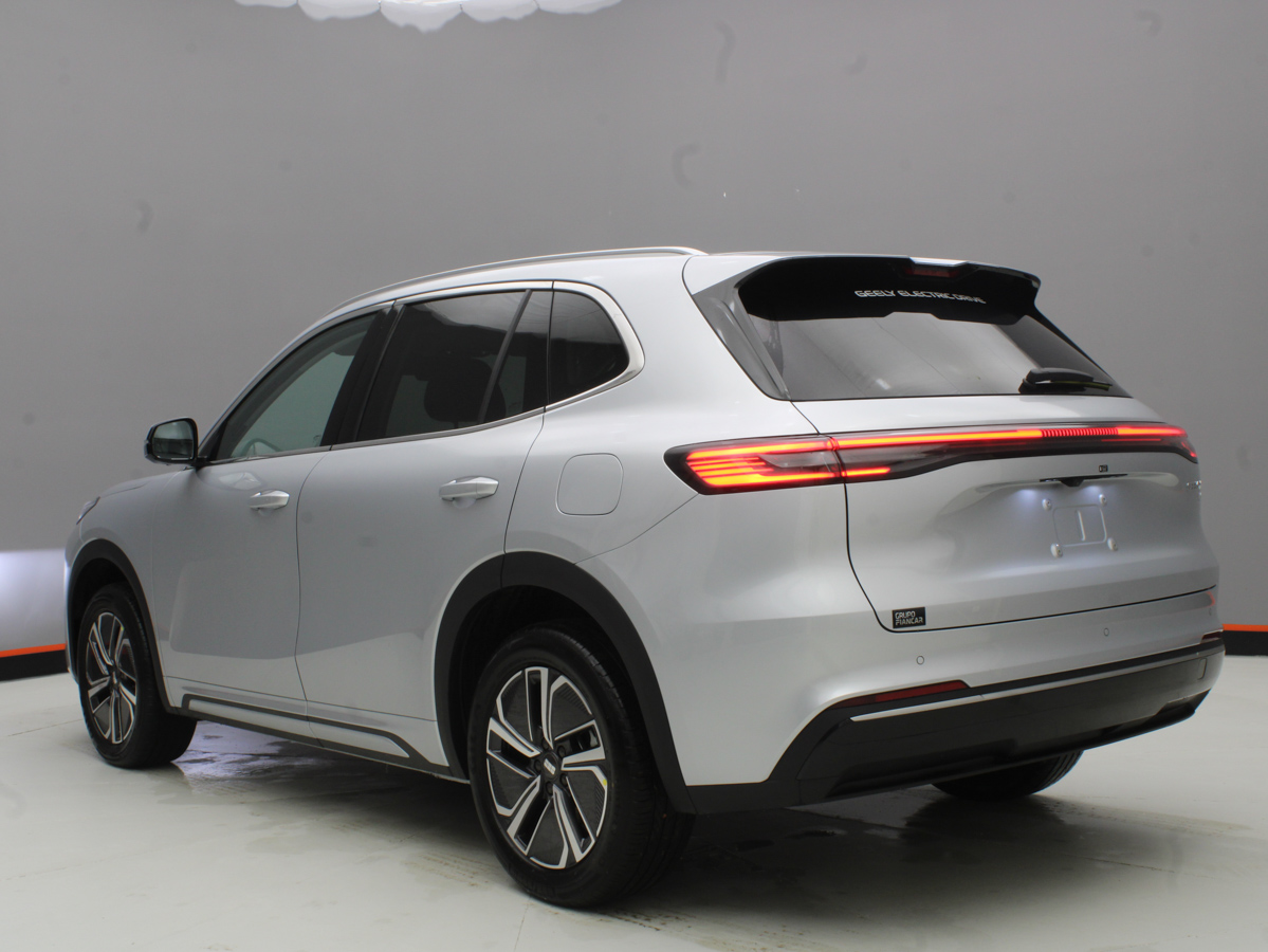 GEELY EX5 EM-I PRO 1.000KM DE AUTONOMIA