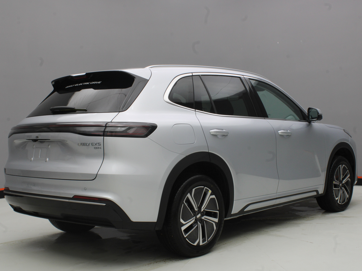 GEELY EX5 EM-I PRO 1.000KM DE AUTONOMIA