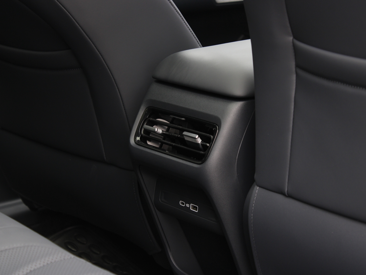 GEELY EX5 EM-I MAX 1.000KM DE AUTONOMIA