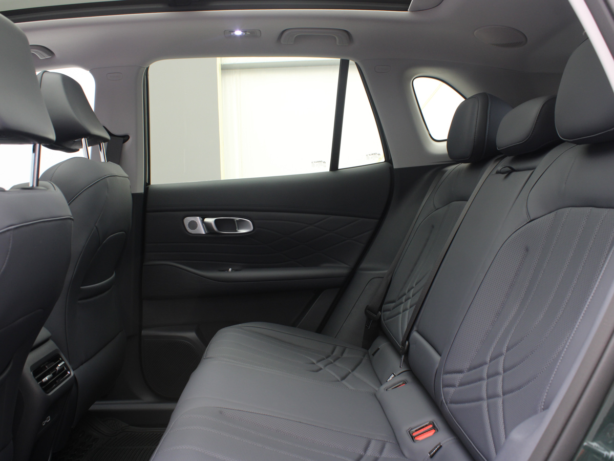 GEELY EX5 EM-I MAX 1.000KM DE AUTONOMIA