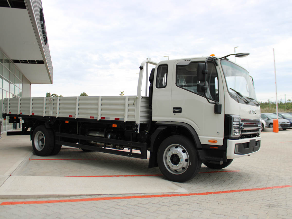 JAC 1083 KT2 PRECIO LEASING
