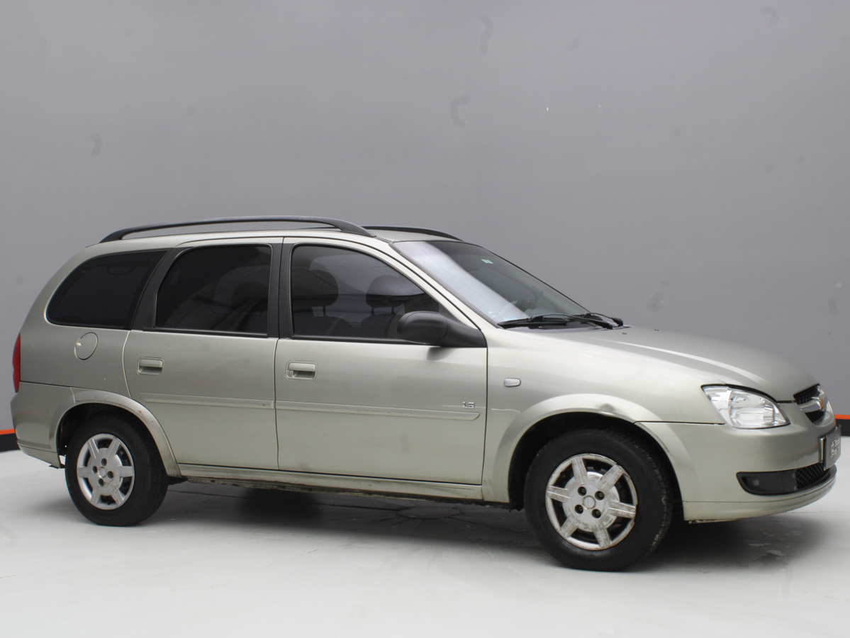 CHEVROLET CORSA WAGON 2011