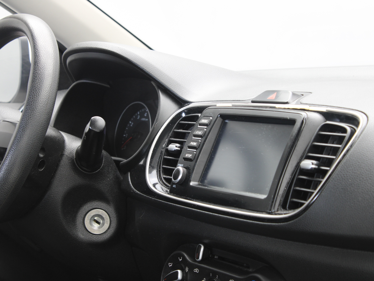 KIA SOLUTO 2020