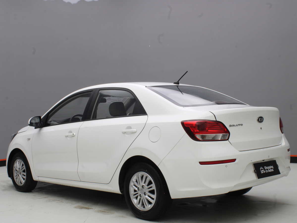 KIA SOLUTO 2020