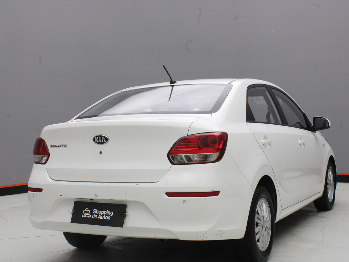 KIA SOLUTO 2020