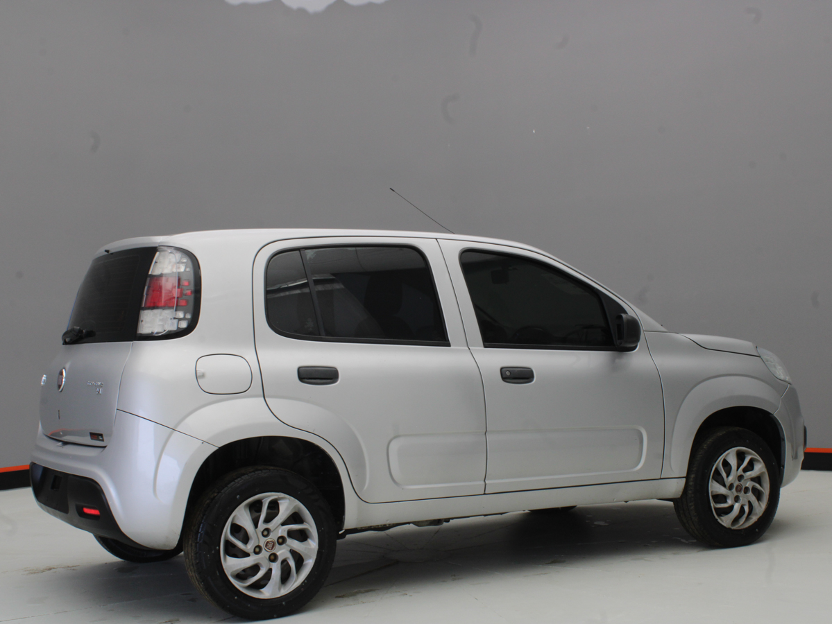 FIAT UNO ATTRACTIVE 2016