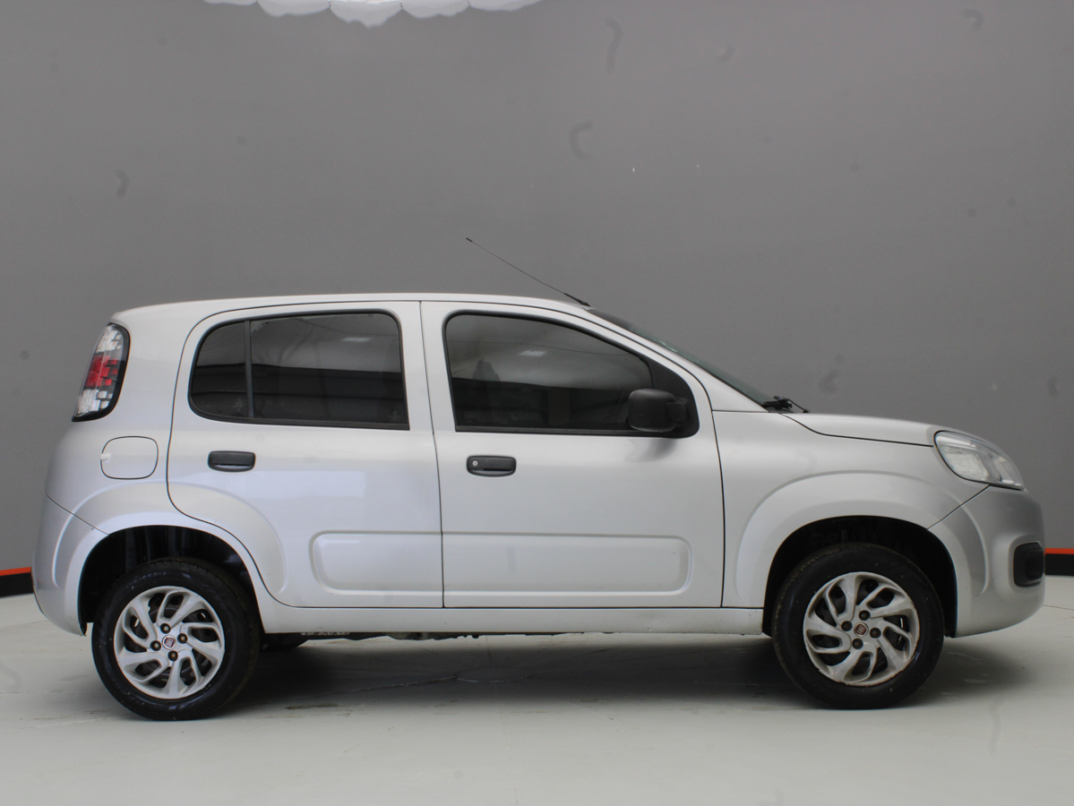 FIAT UNO ATTRACTIVE 2016