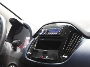 FIAT UNO ATTRACTIVE 2016