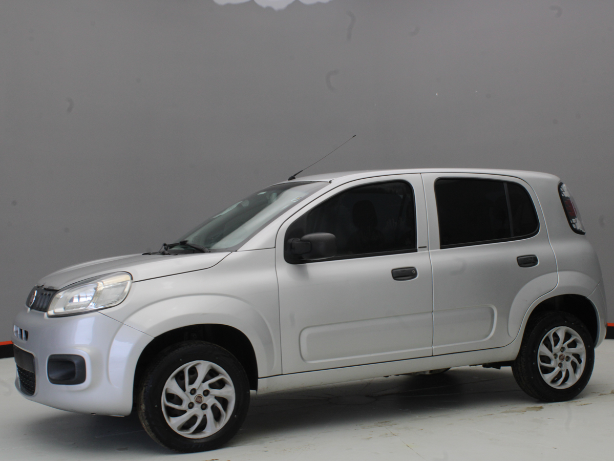 FIAT UNO ATTRACTIVE 2016