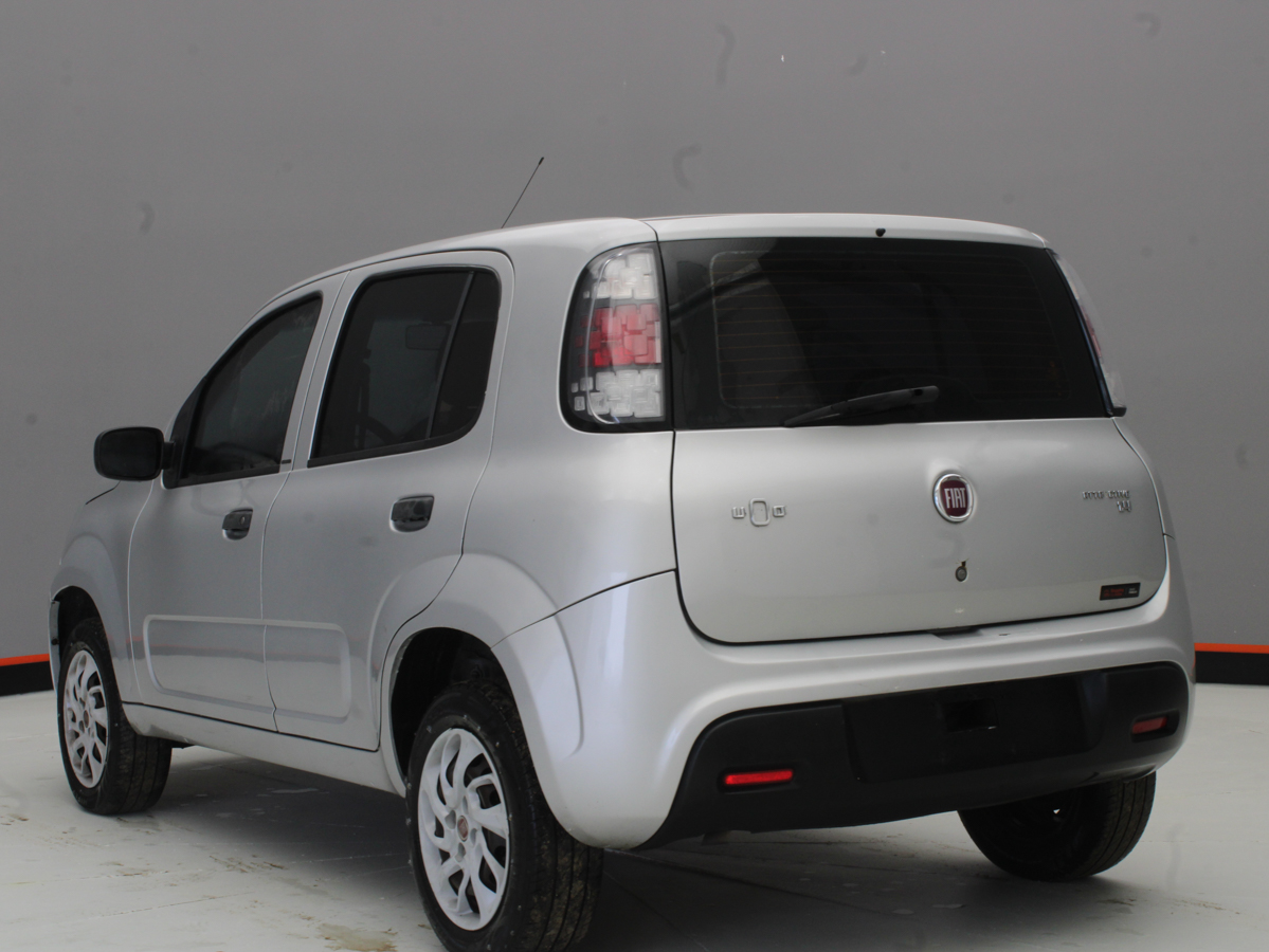 FIAT UNO ATTRACTIVE 2016