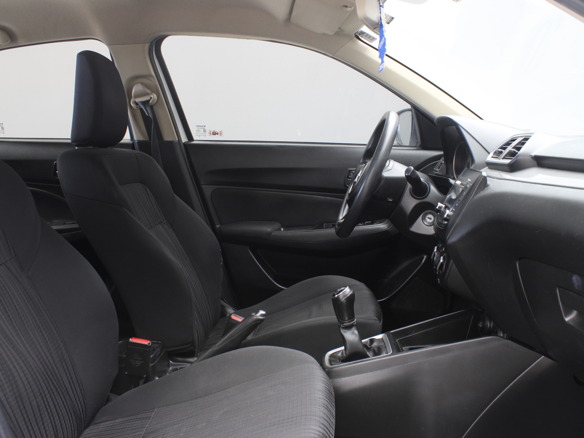 SUZUKI DZIRE GL 2019