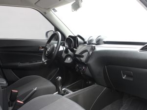 SUZUKI SWIFT GL 2025