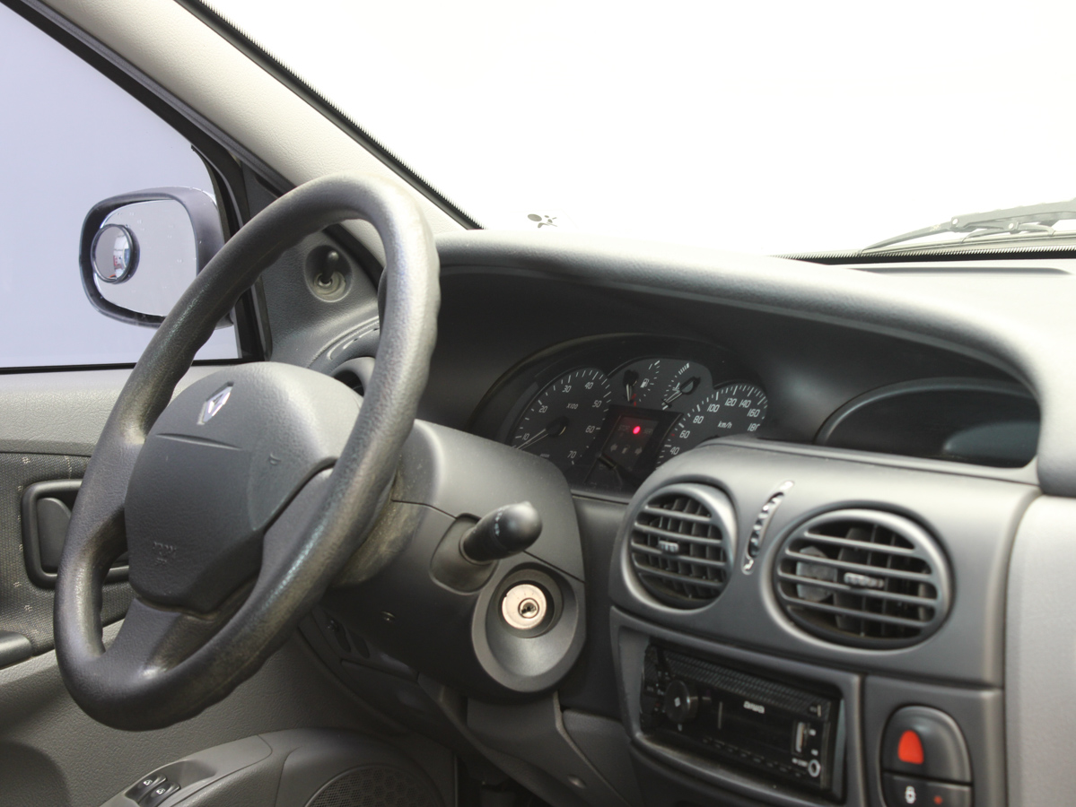 RENAULT MEGANE 2006