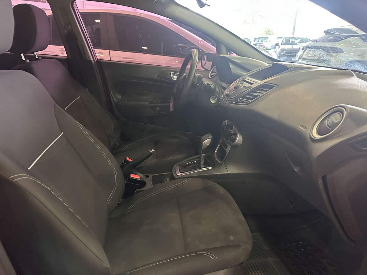 FORD FIESTA HATCH 1.6 FULL SE AT 2016