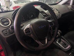 FORD FIESTA HATCH 1.6 FULL SE AT 2016