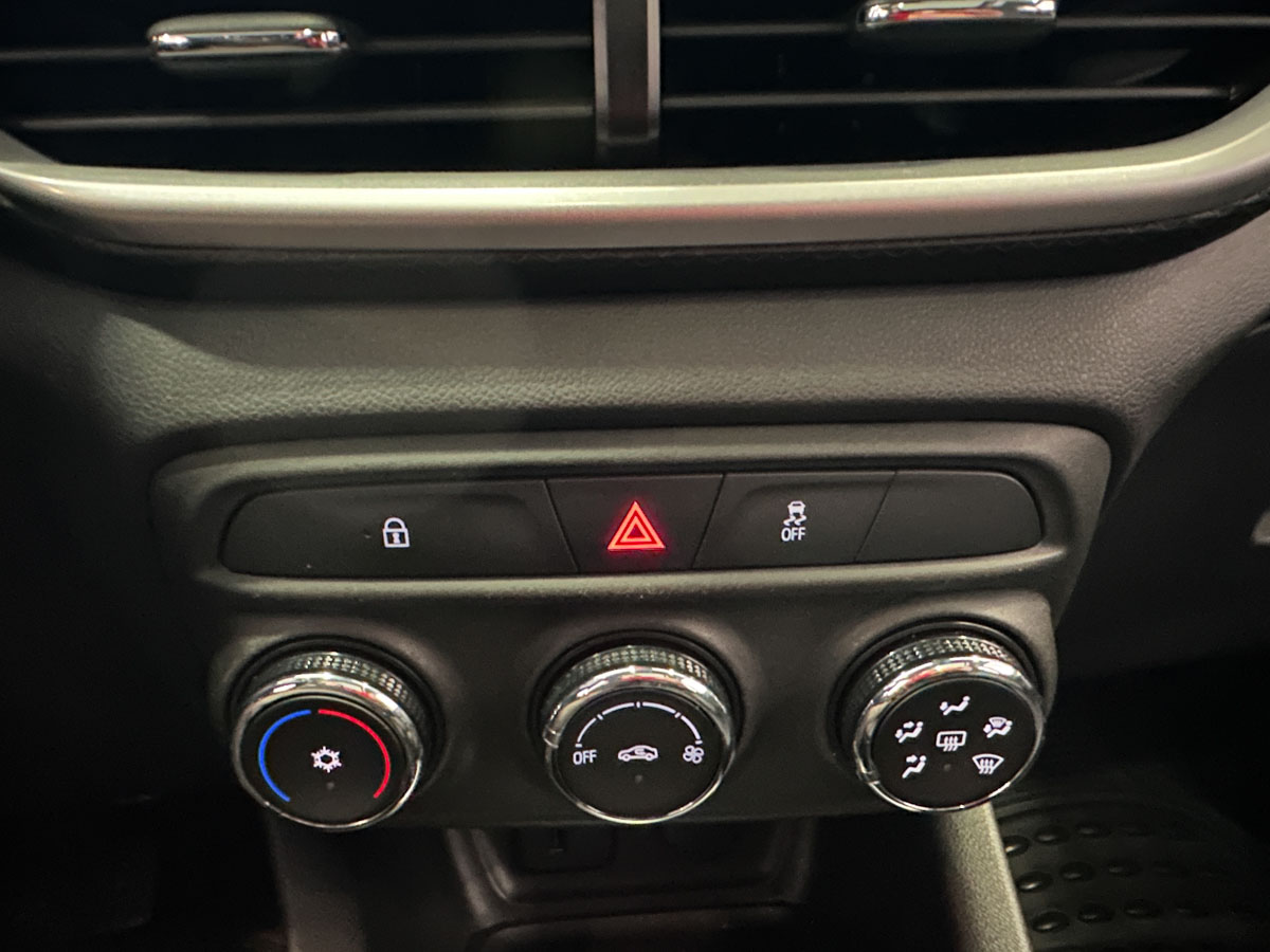CHEVROLET TRACKER 1.2TURBO RS AT 2024