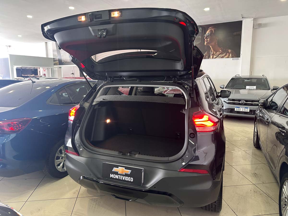 CHEVROLET TRACKER 1.2TURBO RS AT 2024