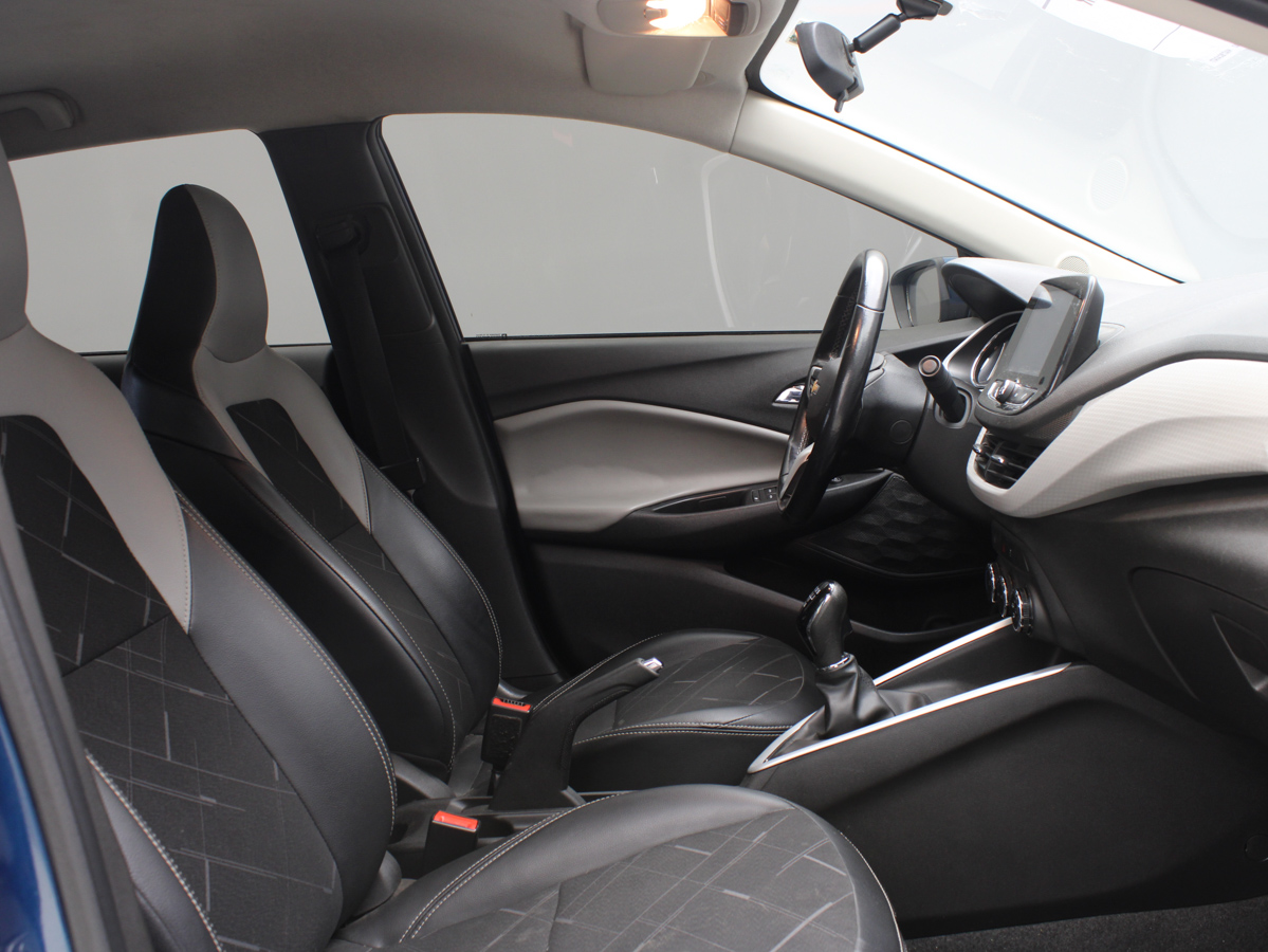 CHEVROLET ONIX PREMIER 2020