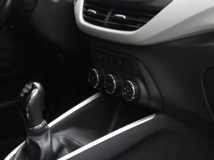 CHEVROLET ONIX PREMIER 2020