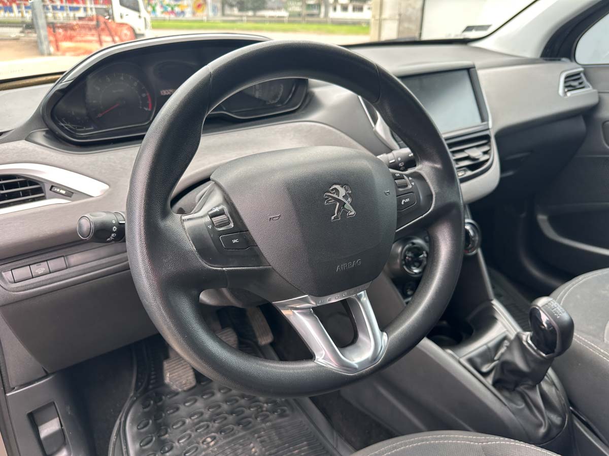PEUGEOT 208 ALLURE 1.5 90 MT FULL 2017
