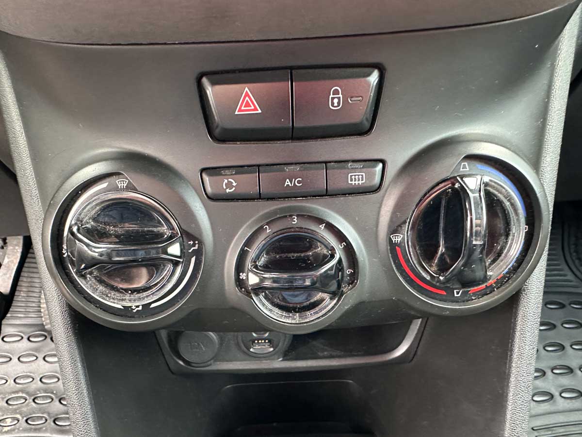 PEUGEOT 208 ALLURE 1.5 90 MT FULL 2017