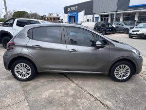 PEUGEOT 208 ALLURE 1.5 90 MT FULL 2017