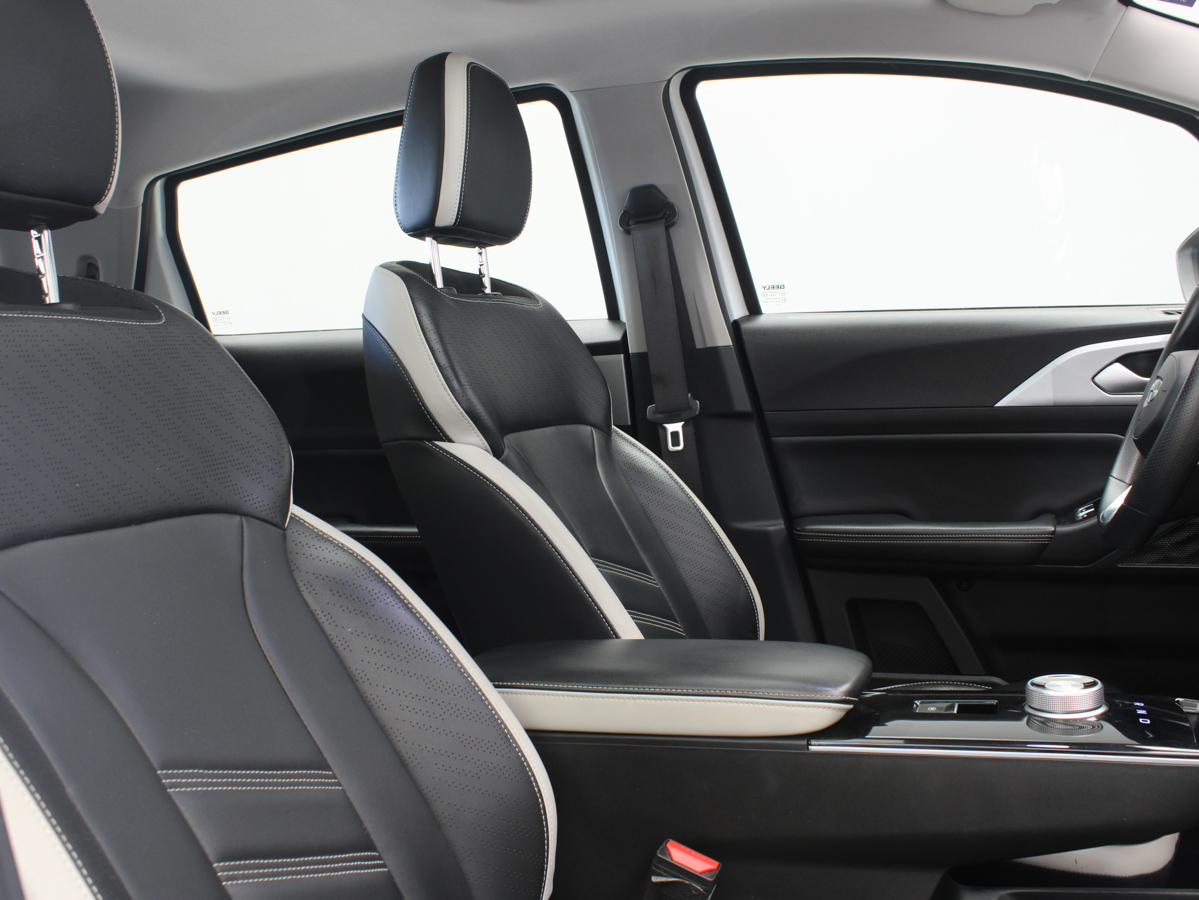 GEELY GEOMETRY E 2025