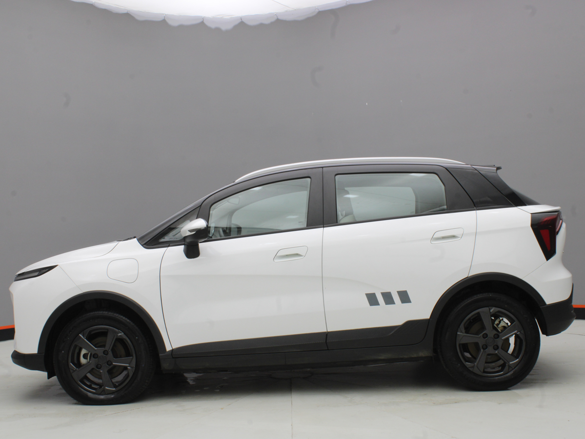 GEELY GEOMETRY E 2025