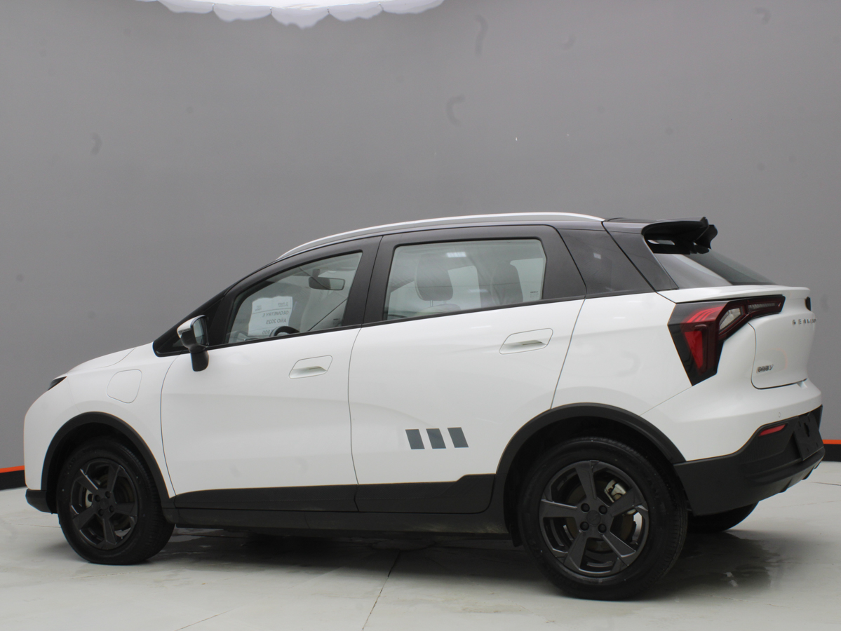 GEELY GEOMETRY E 2025