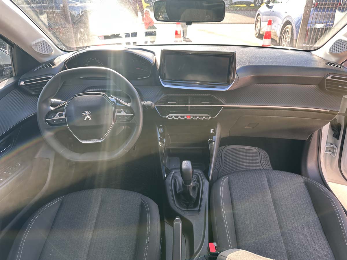 PEUGEOT 208 ACTIVE 1.2 HATCH 5PTS 2024
