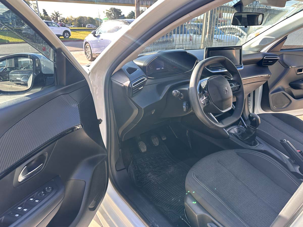 PEUGEOT 208 ACTIVE 1.2 HATCH 5PTS 2024