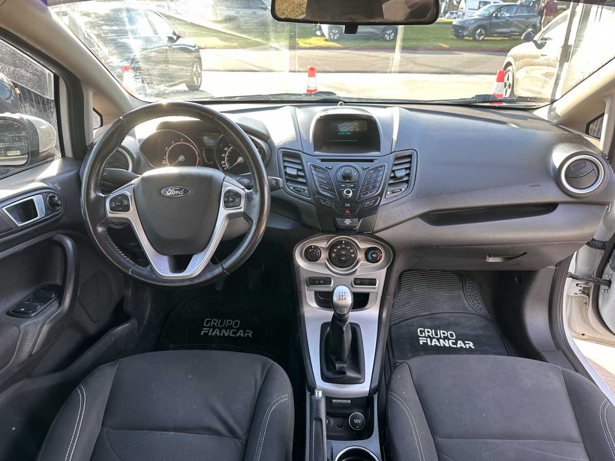 FORD FIESTA SE MT 1.6 5PTS 2014
