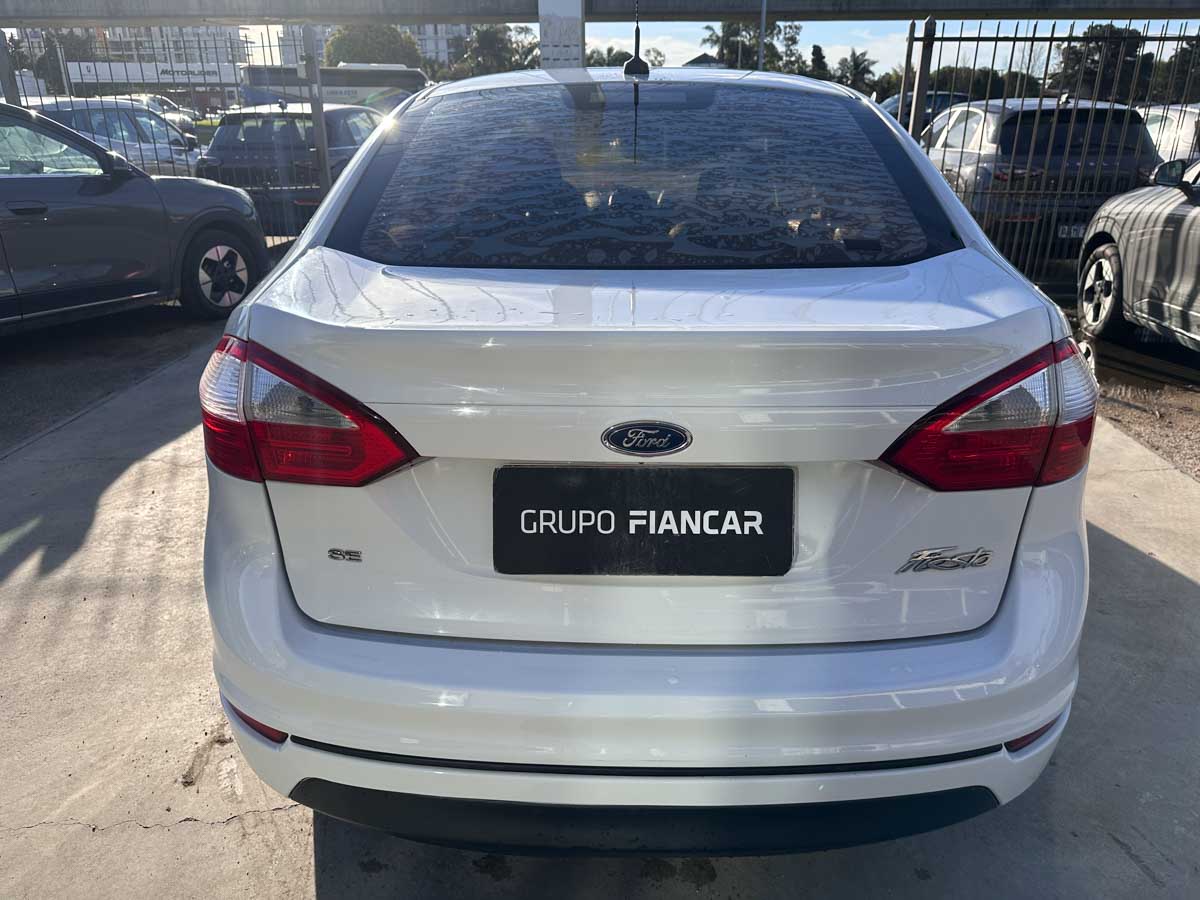 FORD FIESTA SE MT 1.6 5PTS 2014