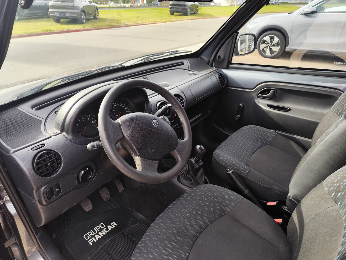 RENAULT KANGOO 2018 DESCUENTA IVA