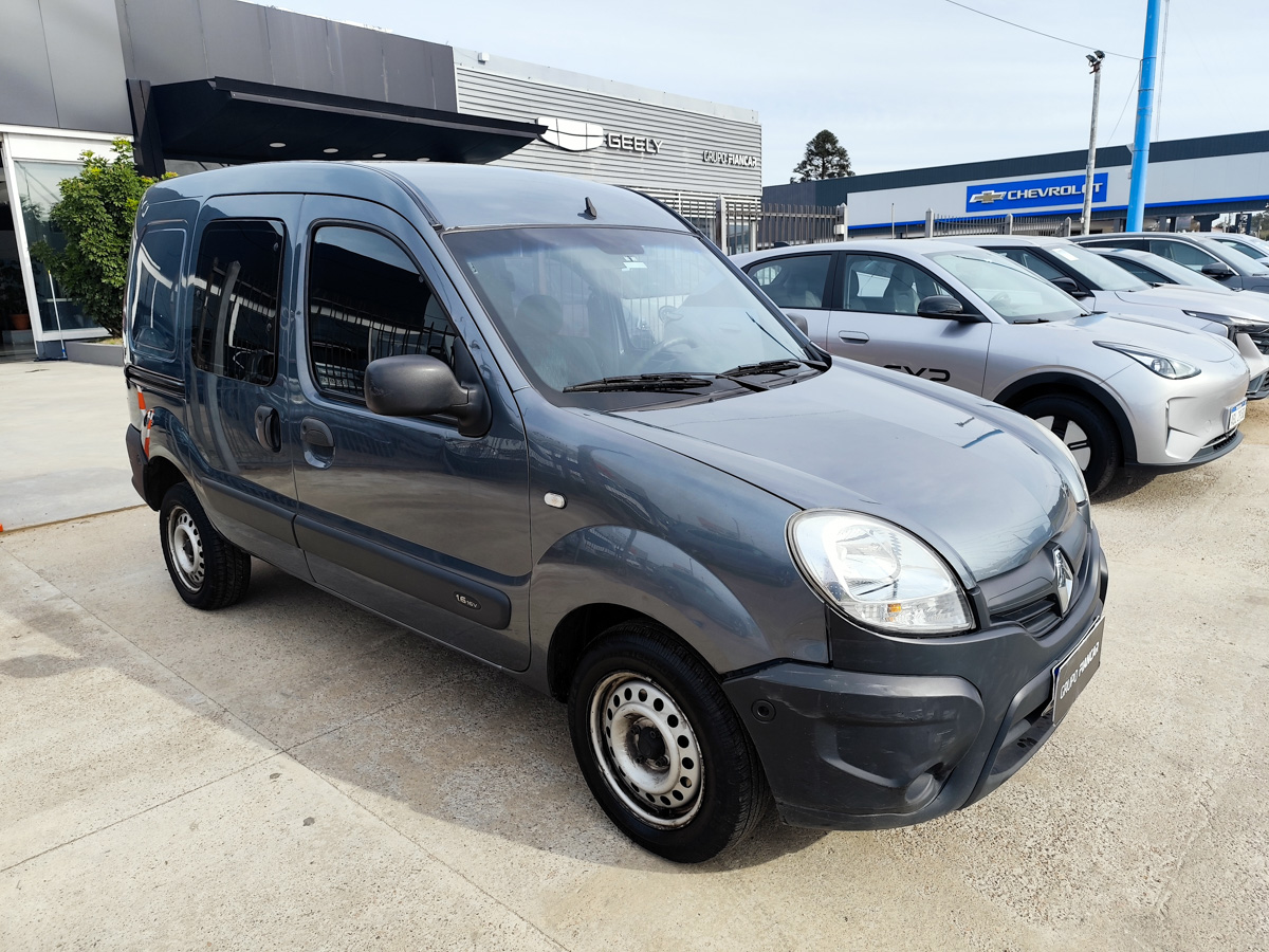 RENAULT KANGOO 2018 DESCUENTA IVA