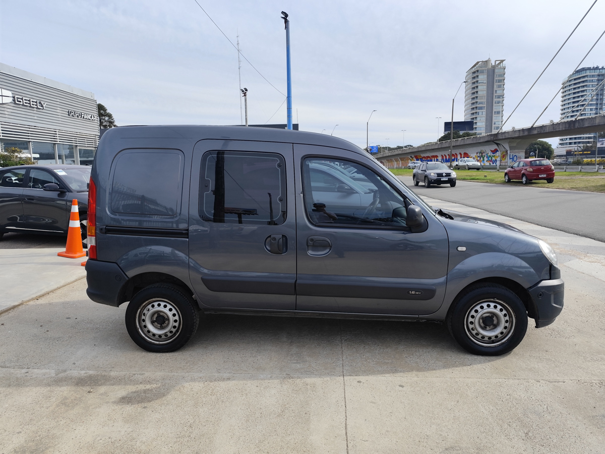 RENAULT KANGOO 2018 DESCUENTA IVA