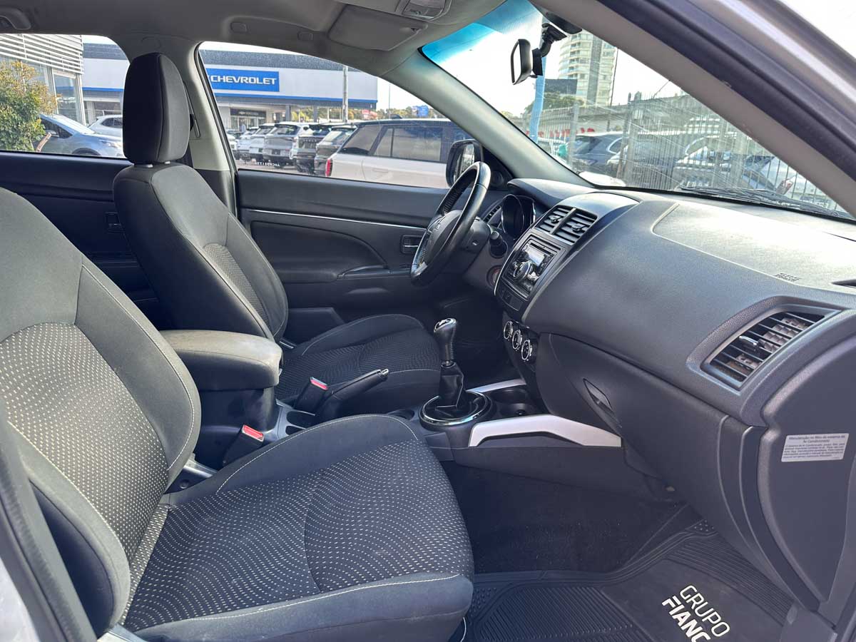 MITSUBISHI ASX 1.6 FULL MT 2017