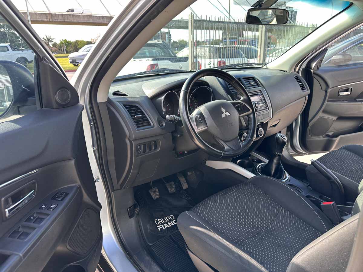MITSUBISHI ASX 1.6 FULL MT 2017