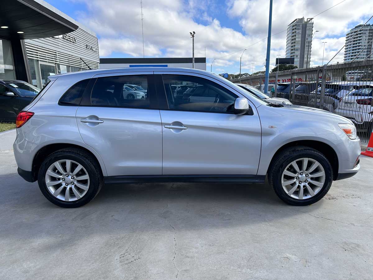 MITSUBISHI ASX 1.6 FULL MT 2017