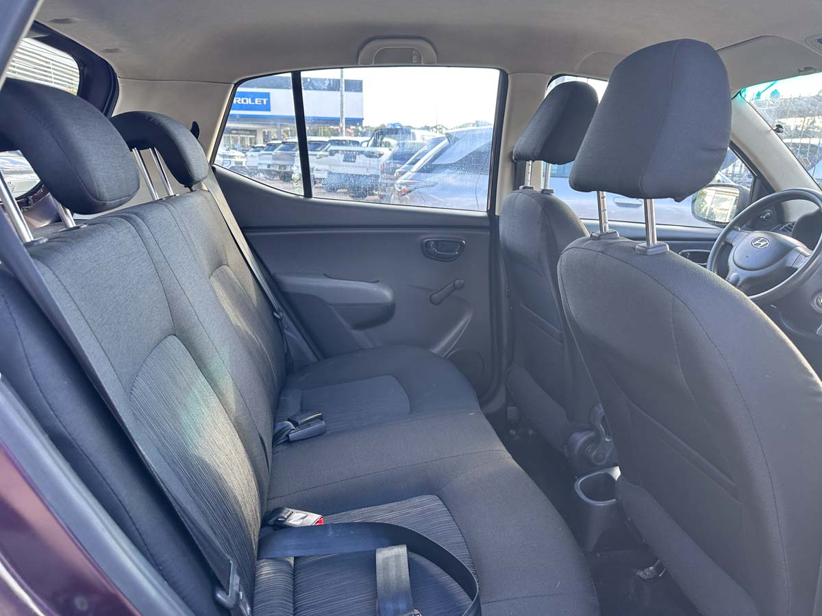 HYUNDAI I10 1.1 GL FULL 5PTS 2013