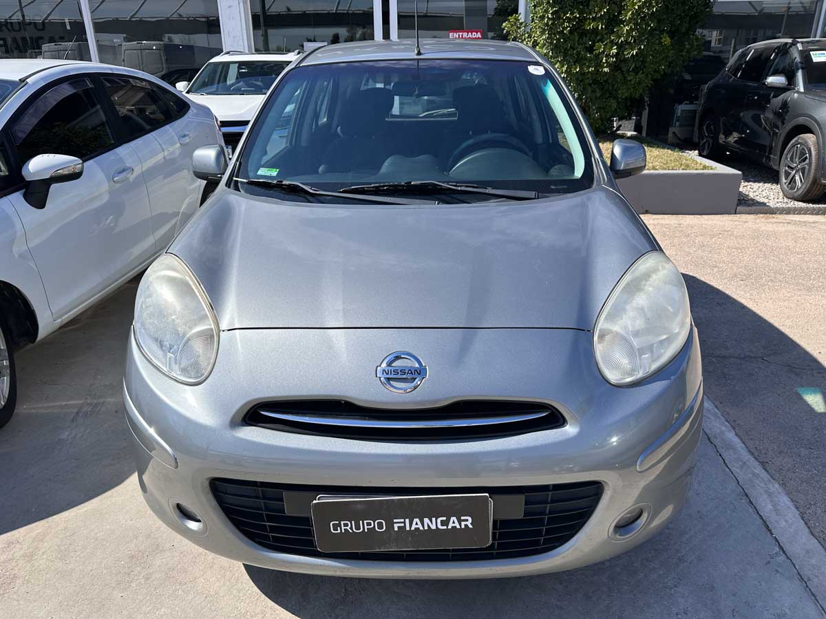 NISSAN MARCH EXTRA FULL MANUAL 1.6 FULL 2013
