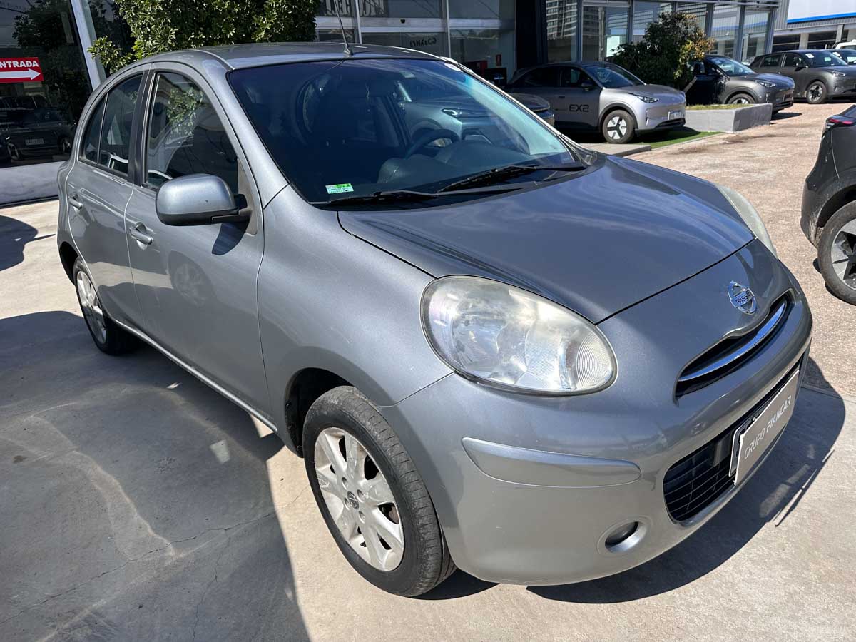 NISSAN MARCH EXTRA FULL MANUAL 1.6 FULL 2013