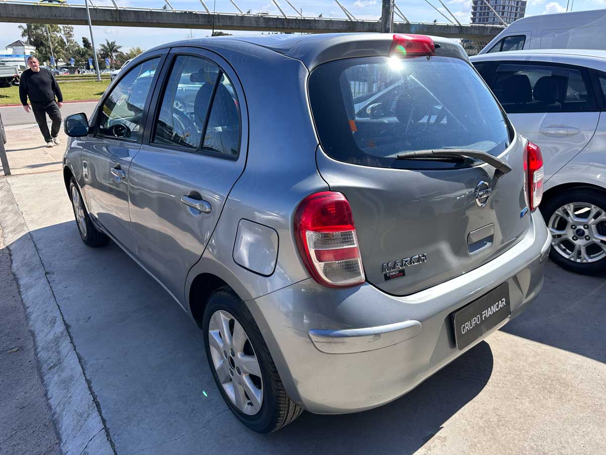 NISSAN MARCH EXTRA FULL MANUAL 1.6 FULL 2013