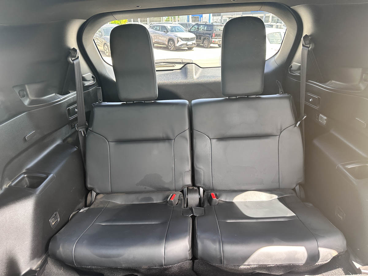 MITUSBISHI OUTLANDER 2.5 AT 4X4 EXTRA FULL 2024