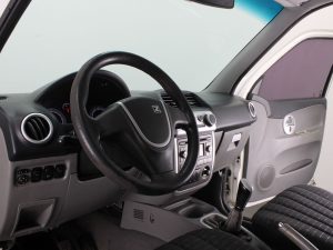 ZOTYE HUNTER 1.3 2013