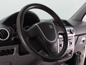 ZOTYE HUNTER 1.3 2013